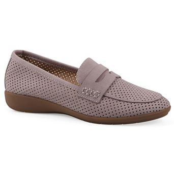 Cliffs by White Mountain Samson Women's Slip-On Loafers