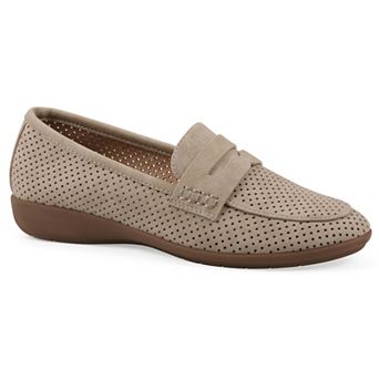 Cliffs by White Mountain Samson Women's Slip-On Loafers