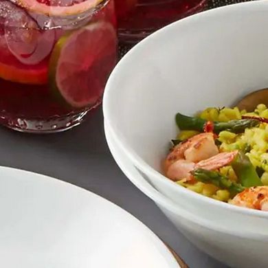 Round Plastic Dinnerware Set