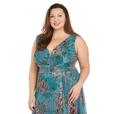 Plus Size R&M Richards Long Floral Crinkle Dress