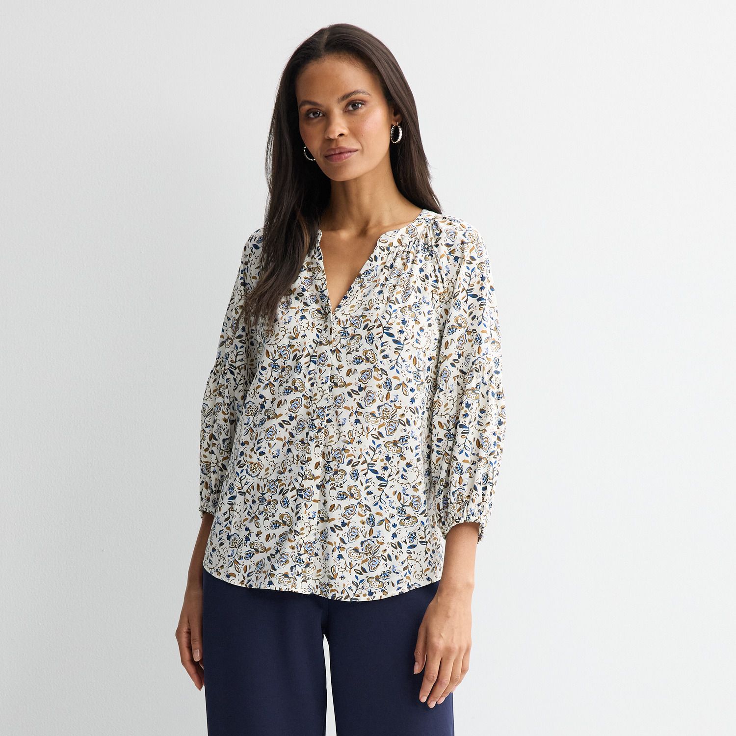 Женская блузка Croft & Barrow Three-Quarter Sleeve Splitneck, цвет: Слоновая кость