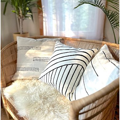 Organic Lines White Sadza Pillow Cover 46Cm (18")