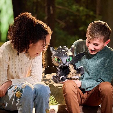 Wow! Stuff How To Train Your Dragon Toothless Puppetronic Interactive Plush Toy