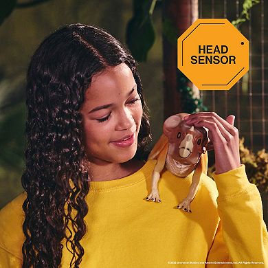 Wow! Stuff Jurassic World Dolores Deluxe Puppetronic Interactive Dinosaur Toy