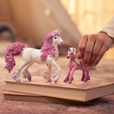 Schleich Bayala Flower Unicorn Mare Figurine with Silver Glitter Detailing