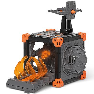 Schleich Eldrador Creatures BattleCave Lava Bear Combat Toy Playset