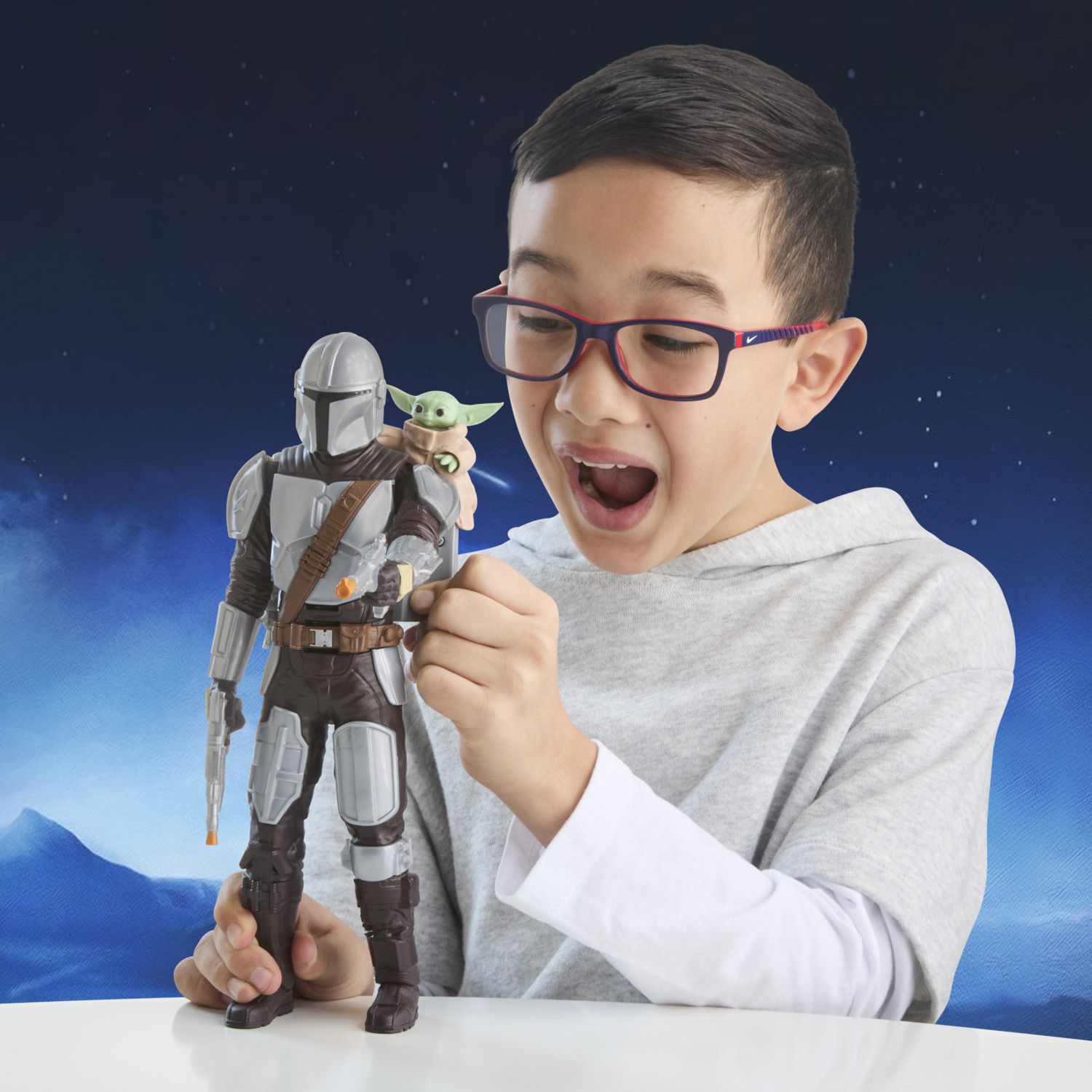 Детская фигурка Star Wars The Mandalorian & Grogu Bounty Blaster Action Figure by Hasbro — фото 3