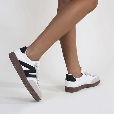 Lettie Lace-up Gum Sneakers