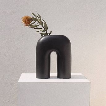 Osmos Studio Zo Vase