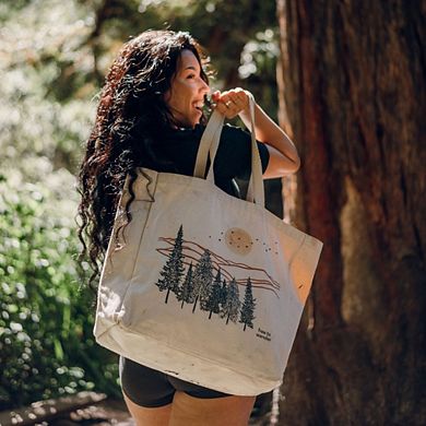 Free to Wander Tote