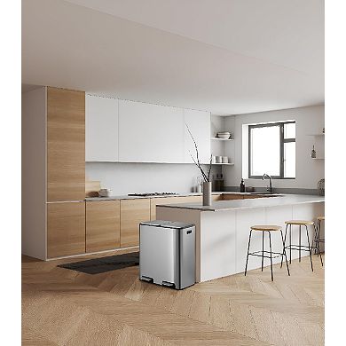 16 Gallon Dual Trash Can