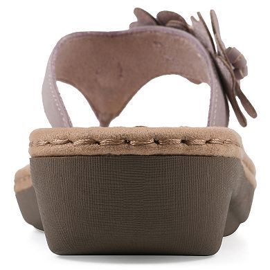 Cliffs by White Mountain Cassilia Women's Floral Wedge Sandals