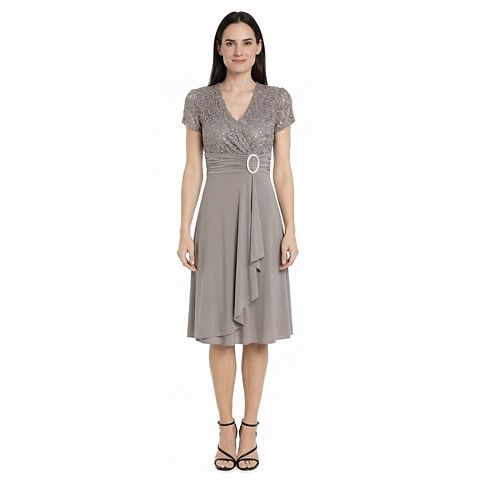 Женские платья R&M Petite R&M Richards Lace & ITY Cascade Wrap Dress