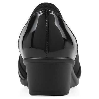 Cliffs by White Mountain Boldest Women's Peep Toe Wedge Sandals