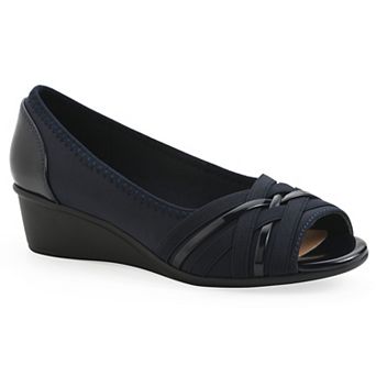 Cliffs by White Mountain Boldest Women's Peep Toe Wedge Sandals