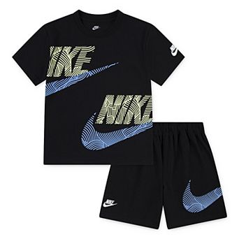 Boys 4-7 Nike Short Sleeve Oversized Graphic T-Shirt & Athletic Shorts 2 pc Set
