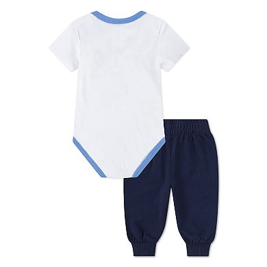 Baby Boys Nike Multisport Short Sleeve Bodysuit & Pants 2-Piece Set