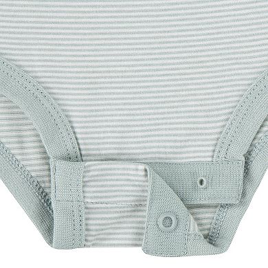 Newborn Baby Nike Striped Short Sleeve Bodysuit & Pants 2-Piece Set