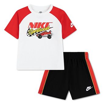 Baby & Toddler Boys Nike Sportswear Short Sleeve T-Shirt & Shorts 2 pc Set