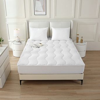 Royal Velvet Reversible 300 Thread Count Mattress Pad