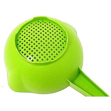 1-Quart Apple-Colored Colander with Handle