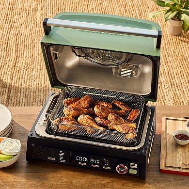 Cuisinart Outdoor FlavorBoost™ 8-in-1 Electric Grill