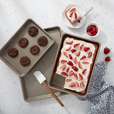 Mingle & Co. Textured Carbon Steel 3-Piece Bakeware Set