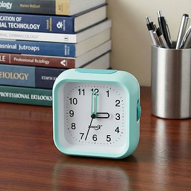 Silent Mechanical Alarm Clock, Non-Tick Movement, Macaron Colors, Snooze Fucition 4.4"x1.9"x4.1"