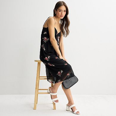 Juniors' Live To Be Spoiled Tie Front Midi Dress