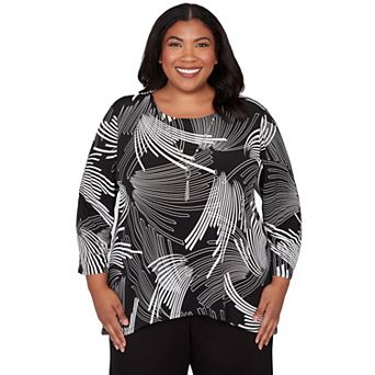 Plus Size Alfred Dunner Geometric Sharkbite Hem Top with Necklace