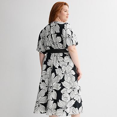 Plus Size Nine West Y-Neck Belted Midaxi Dress