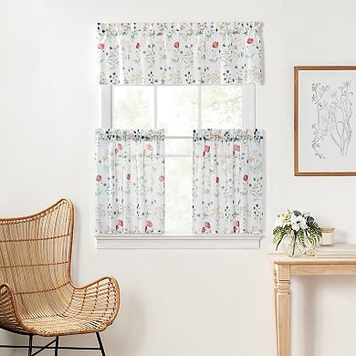 Martha Stewart Martha’s Garden Floral Tailored Valance