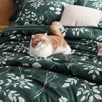 Comforter Set With Botanical Flowers