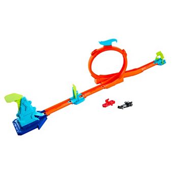 Mattel Hot Wheels Stunt Tracks Slam Jump Challenge Track with Die-Cast Car