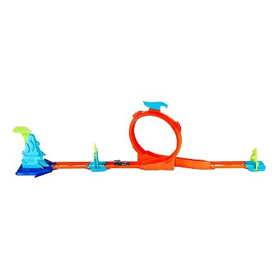 Mattel Hot Wheels Stunt Tracks Slam Jump Challenge Track with Die-Cast Car