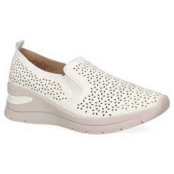 Easy Street Nottingham Slip Resistant Slip-On Women's Sneakers