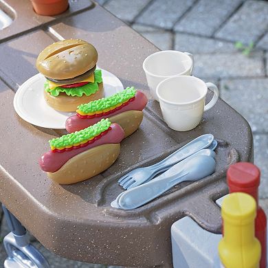 Step2 Grill & Splash Play Center