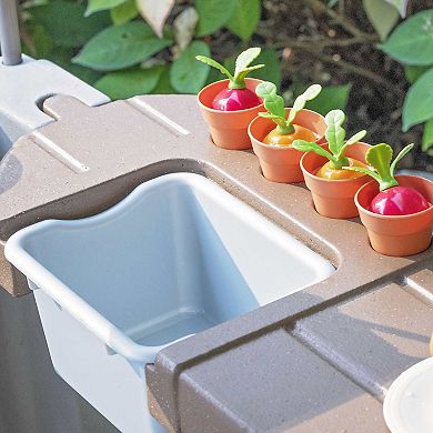 Step2 Grill & Splash Play Center