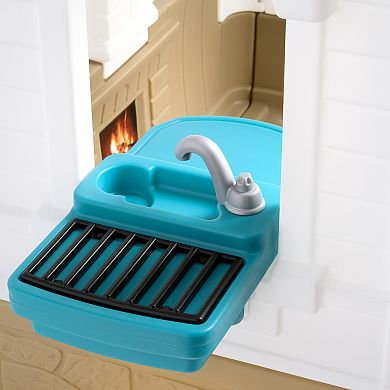 Step2 Cottage Street Playhouse