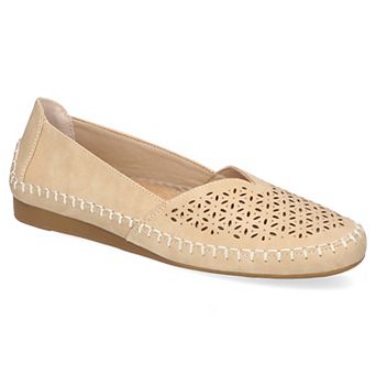 Easy Street Amity Women's Slip-On Flats
