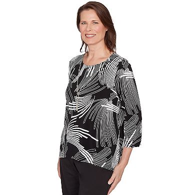 Petite Alfred Dunner Geometric Sharkbite Hem Top with Necklace