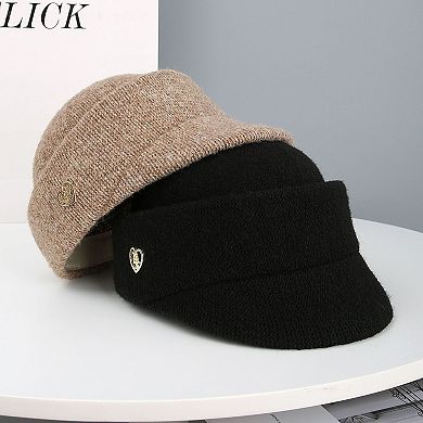 Women’s Knit Cloche Hat with Structured Brim and Decorative Metal Accent