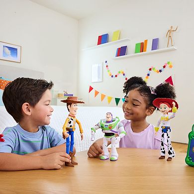 Mattel Disney's Toy Story 5 Interactables Buzz Lightyear 7-Inch Movie Phrases Action Figure