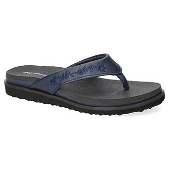 Easy Street Wanderlust Women's Thong Sandals