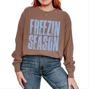 Freezin Season Block Distressed - Women's Garment Dyed Long Sleeve Graphic T-Shirt