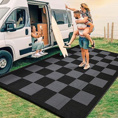 Modern Checkerboard Outdoor Area Rug Stain Resistant Waterproof Reversible Mat for Beach Vacation