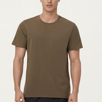Men's Short Sleeve Performance Crewneck T-Shirt with Lightweight Stretch Fabric and Athletic Fit