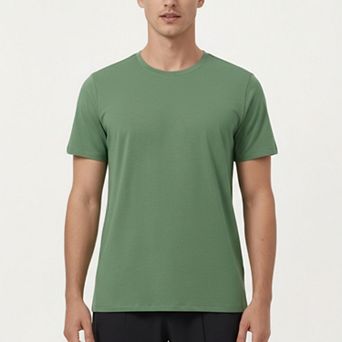 Men's Short Sleeve Performance Crewneck T-Shirt with Lightweight Stretch Fabric and Athletic Fit