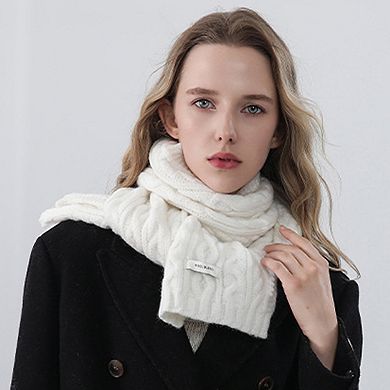 Women’s Cable Knit Scarf with Soft Textured Wool-Blend Yarn and Classic Ribbed Edges