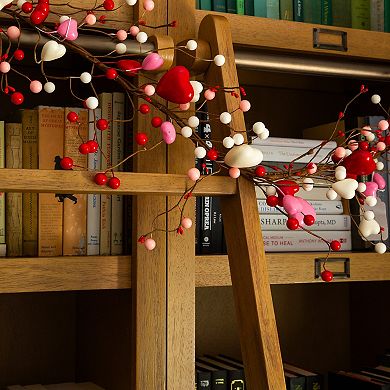 nearly natural Artificial Valentine's Day Heart & Berry Twig Garland
